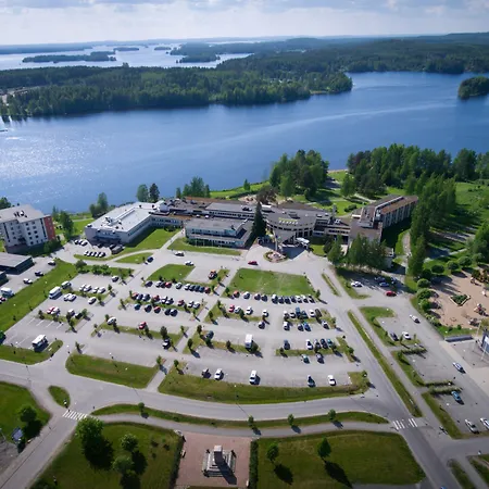 昆诺派卡spa酒店 4* 库奥皮奥