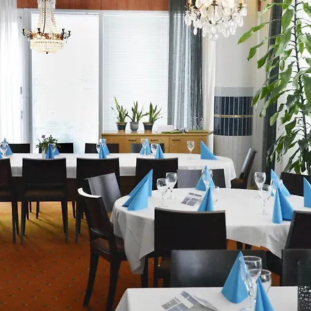 昆诺派卡spa酒店 4* 库奥皮奥