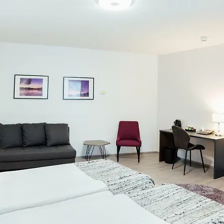 昆诺派卡spa酒店 4* 库奥皮奥