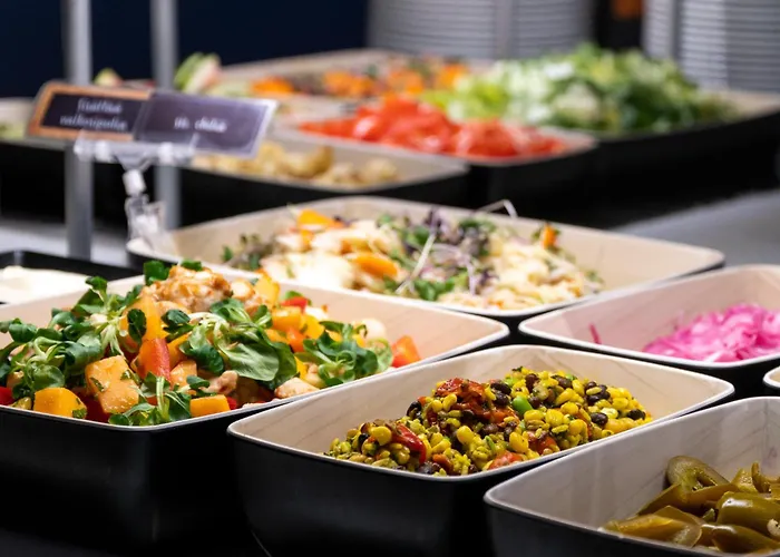 מלון Kunnonpaikka 4*