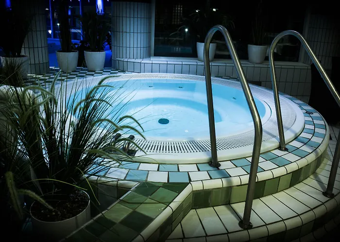 Spa Kunnonpaikka 4* كوبيو